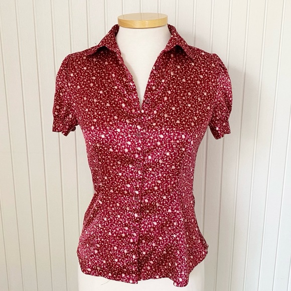 MNG Maroon Red Cream Floral Short Sleeve Button Down Fitted Top Shirt Size 2 - Picture 1 of 8